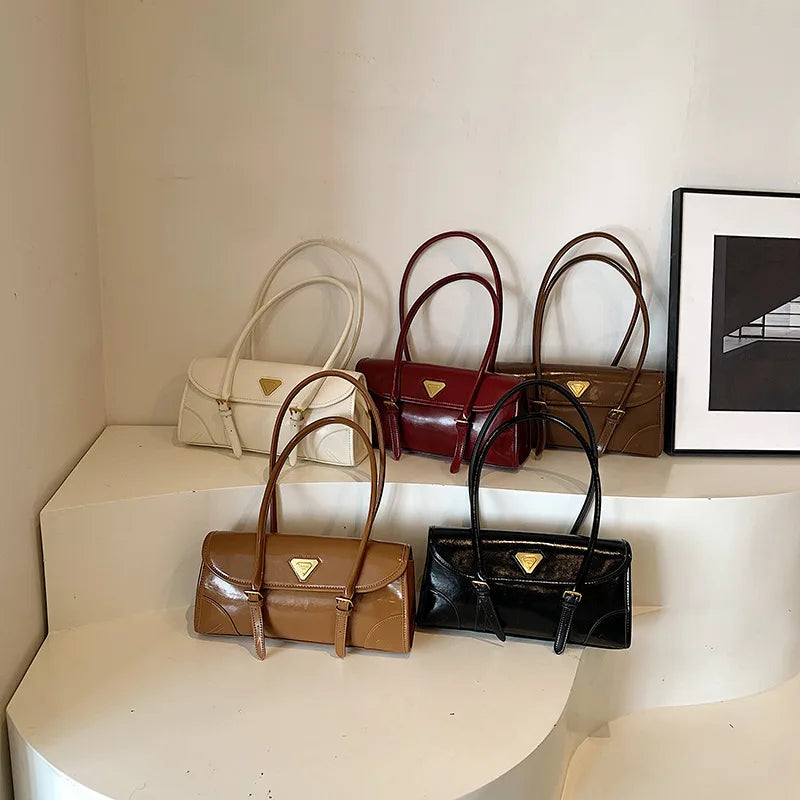 2024 autumn and winter high-end retro oil wax leather soft and fashionable women's baguette bag shoulder bag